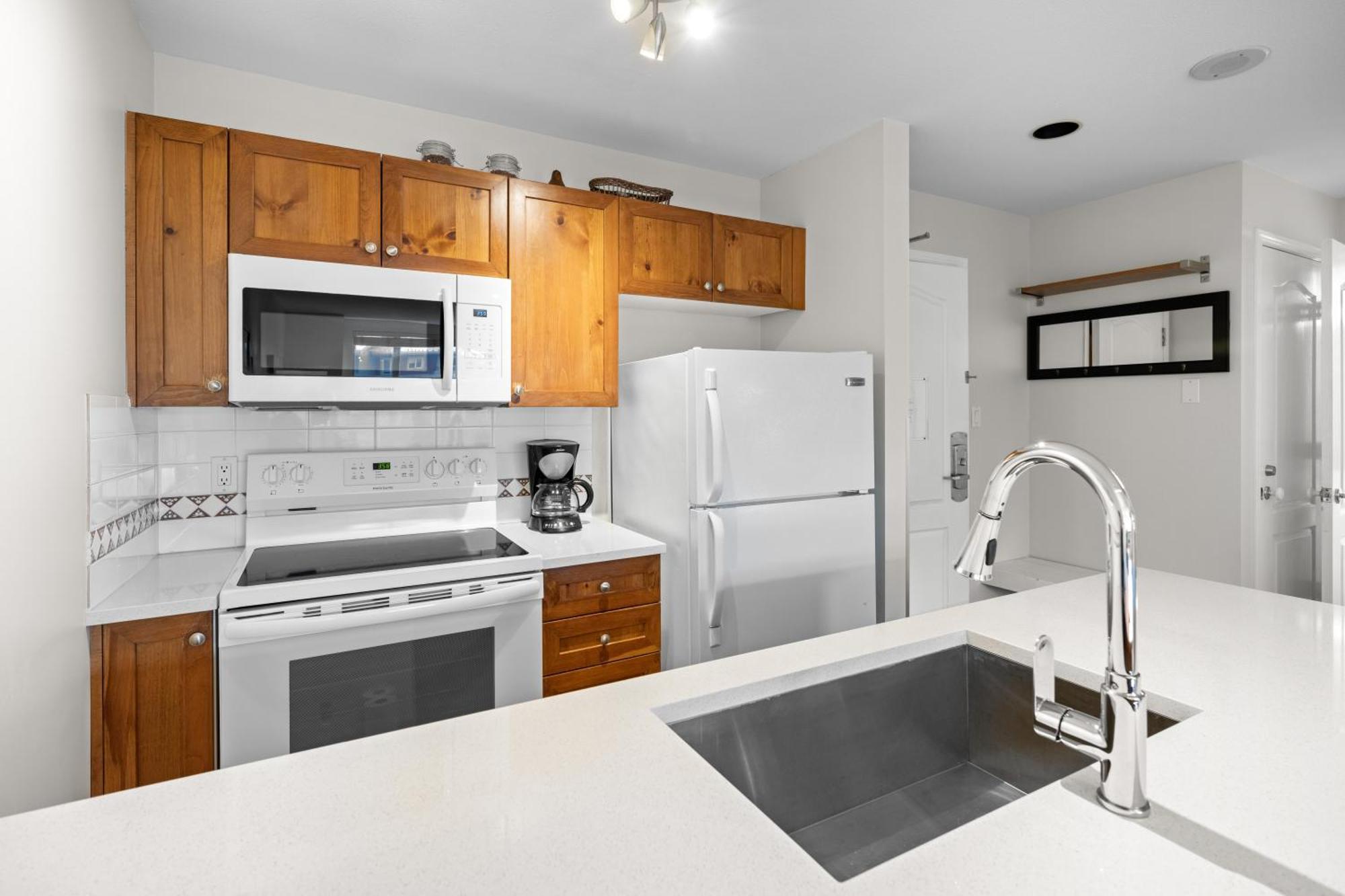וויסטלר Bear Lodge One Bedroom By Mva מראה חיצוני תמונה